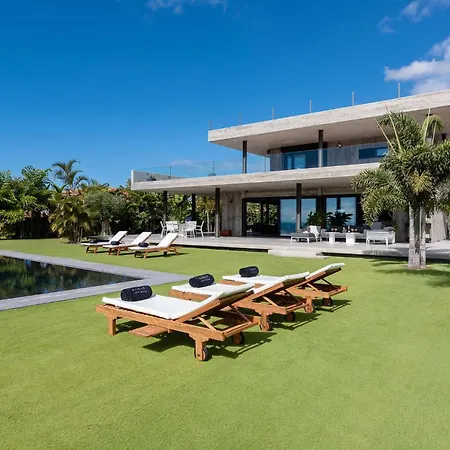Karat Atelier De La Vega Playa Paraiso