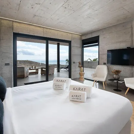 Karat Atelier De La Vega Nyaraló